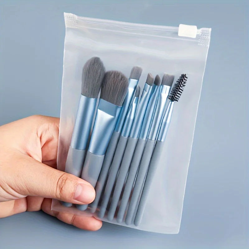 Makeup Brushes 8Pcs Set Travel Makeup Brush Kit with Bag Mini EyeShadow Foundation Loose Powder Blush Detail Brush Beauty Tools