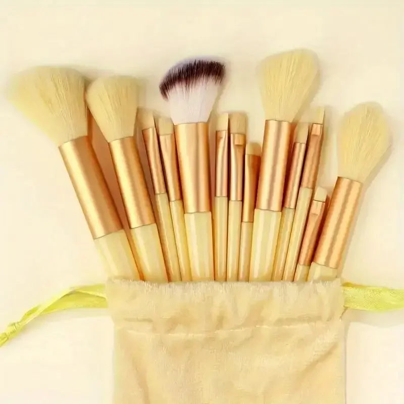 Bristle Makeup Brush Set