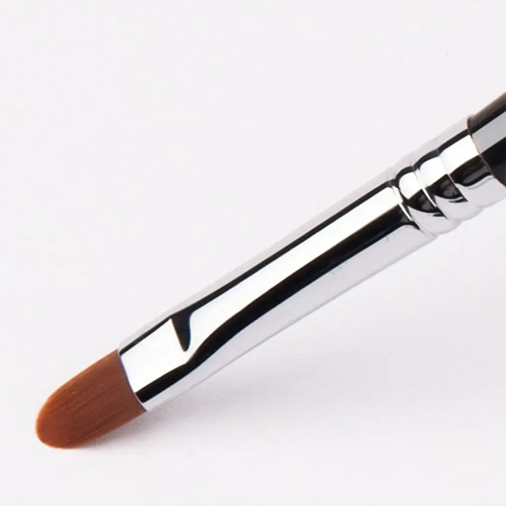 Beauty Make Up Tool Lip Gloss Brush Makeup Brush with Protect Cap Lady Lipstick Brush Cosmetic Brush Concealer Brush Lip Brush
