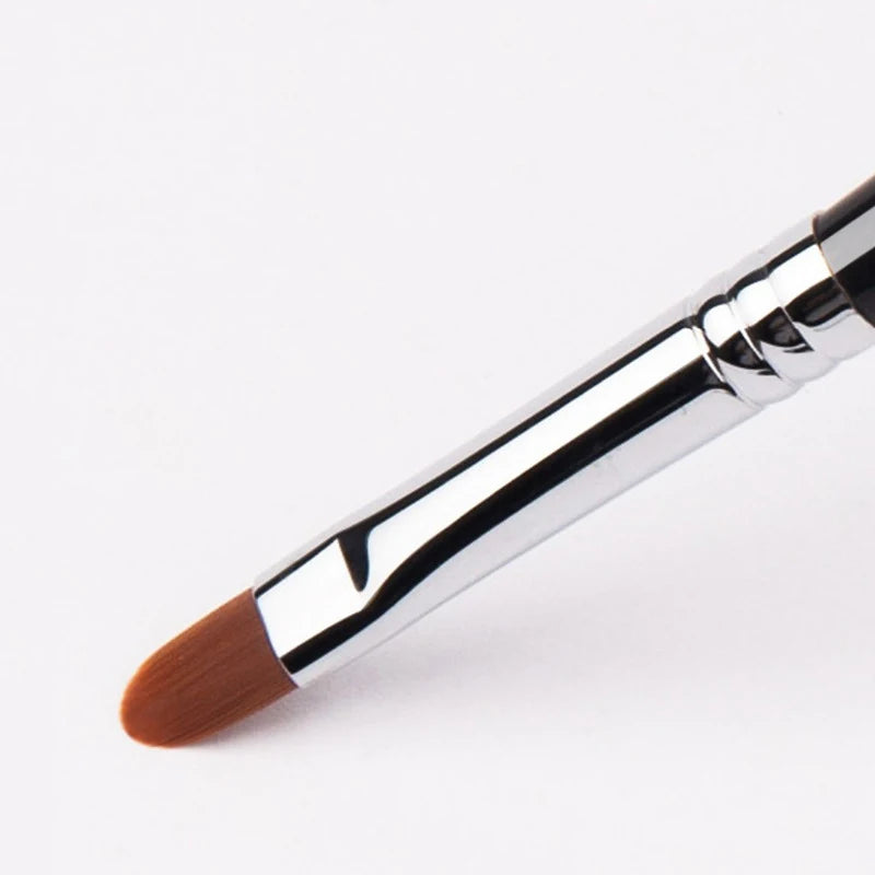New Portable Retractable Makeup Brush-Eyeshadow Lip Gloss Tool with Adjustable Lips Brush & Protective Cover for Beauty Cosmetic