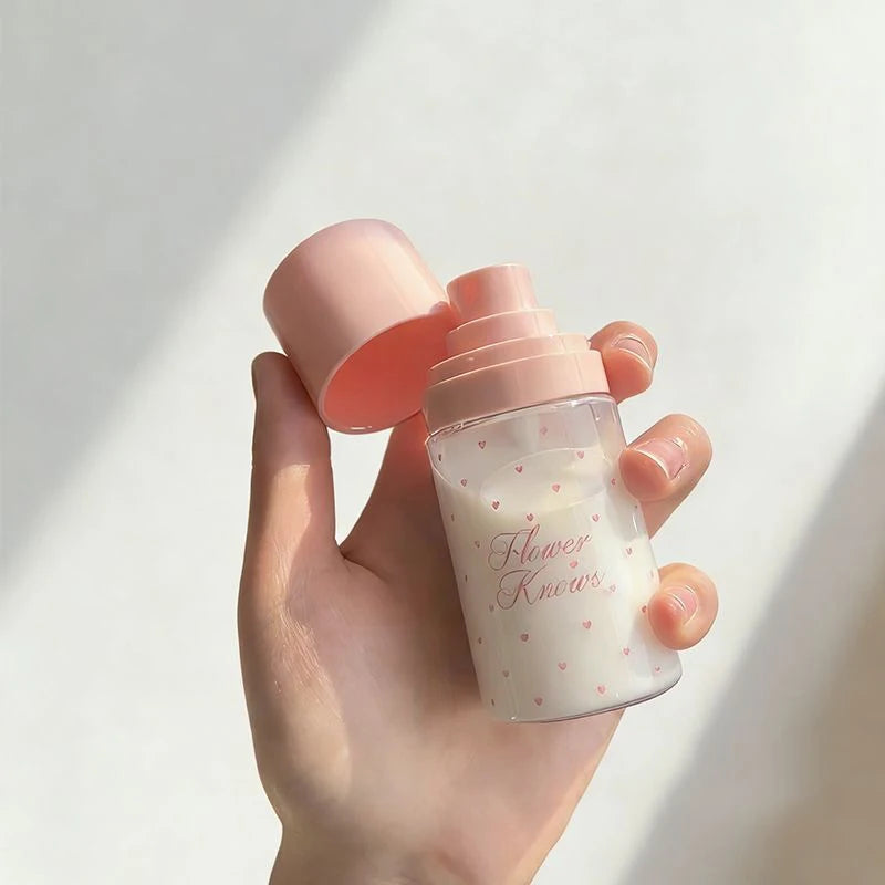 Flower Knows Makeup Moisturizing Essence Setting Spray Primer Skin Care Products Hydrating Face Mist All-Day Moisturizing Spray