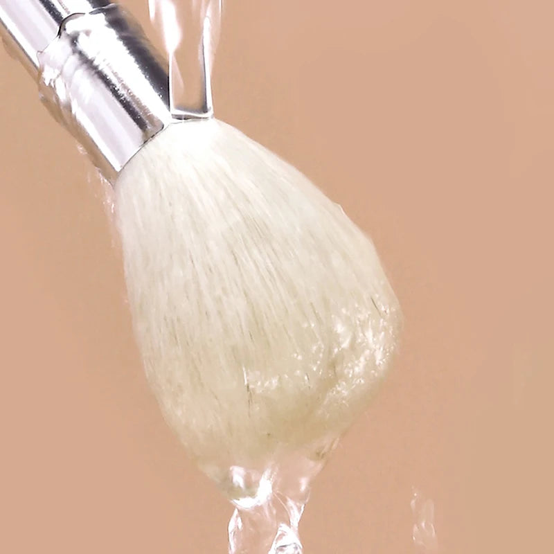 Soft-Bristled Facial Cleansing and Massage Brush – Portable Skincare Tool for Face Washing and Mask Application